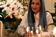 پریناز ایزدیار با لباس عروس پوشیده درخشید/ عکس