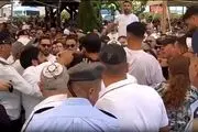 زد و خورد در سخنرانی وزیر جنجالی اسرائیل