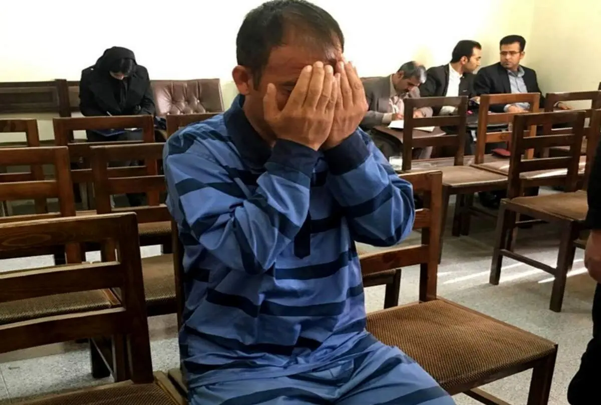 شکنجه بی رحمانه پسر بچه ناشنوا به دست پدر بی رحمش/ بعد از معاینه بدن بچه حقایق غم انگیزی آشکار شد!