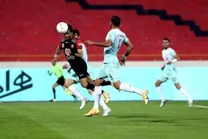 در حاشیه بازی پرسپولیس مقابل سایپا
