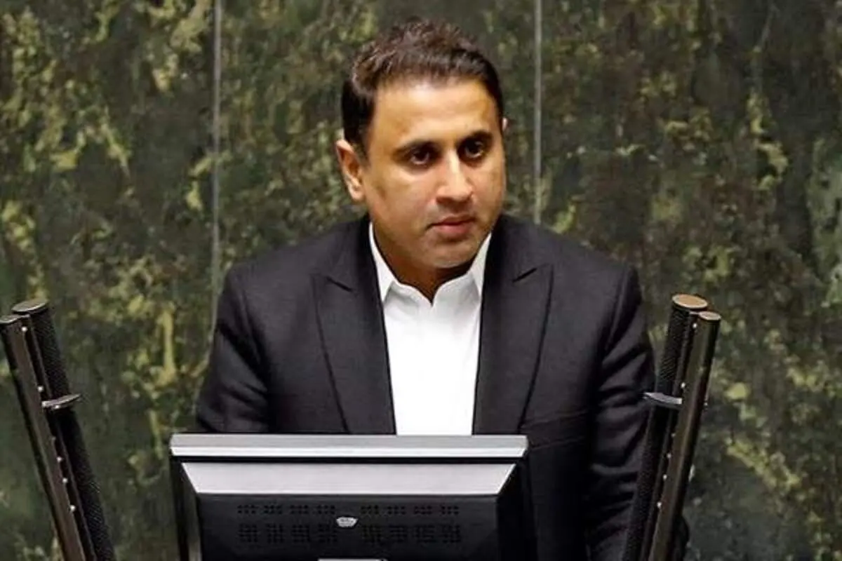 بزرگان جریان اصول‌گرا برای نمایندگان ناکارآمد جانشین پیدا می‌کنند