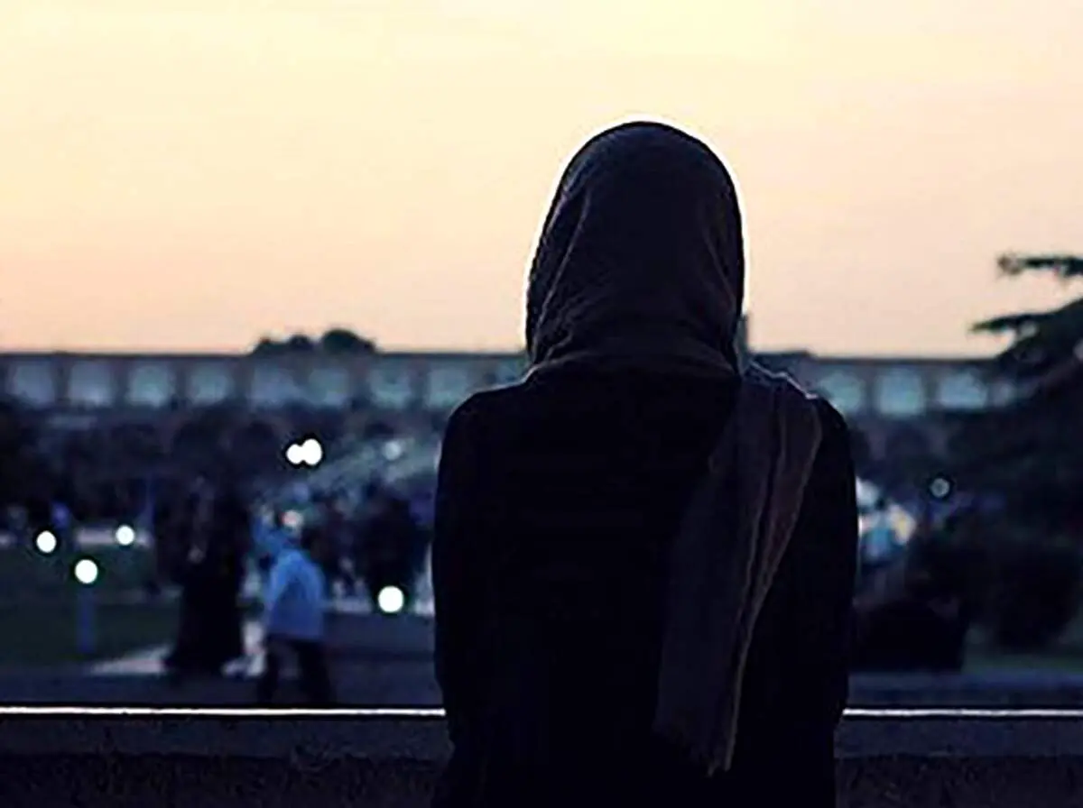 دختر 5 ساله راز مادرش را فاش کرد / او برای گرفتن خوراکی از رفت و آمد مرد غریبه به پدرش خبر داد!