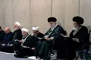 برگزاری مراسم بزرگداشت رئیس‌جمهور و همراهانش از سوی رهبر انقلاب