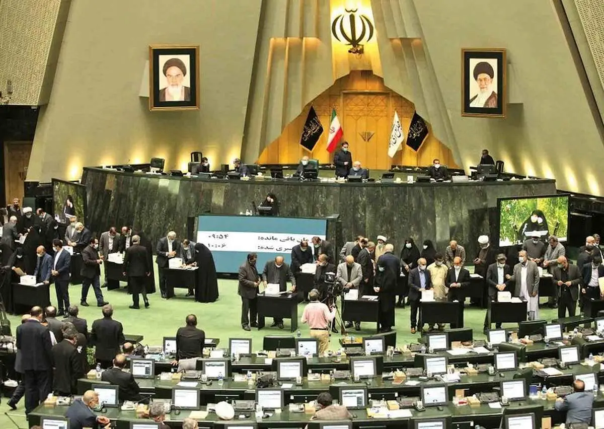 جنجال در مجلس شورای اسلامی/ کریمی قدوسی و نقدعلی به جان هم افتادند!