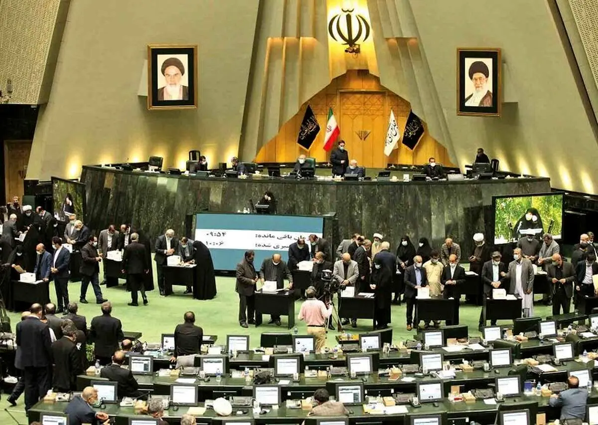 جنجال در مجلس شورای اسلامی/ کریمی قدوسی و نقدعلی به جان هم افتادند!