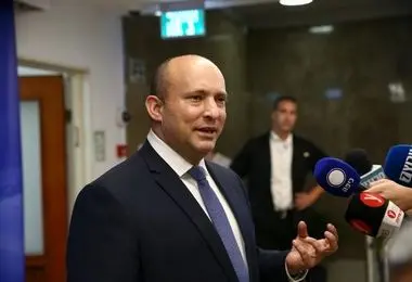 بازداشت یک اسرائیلی به اتهام جاسوسی از نفتالی بنت به درخواست ایران