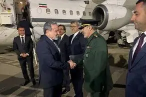 عراقچی وارد باکو شد 