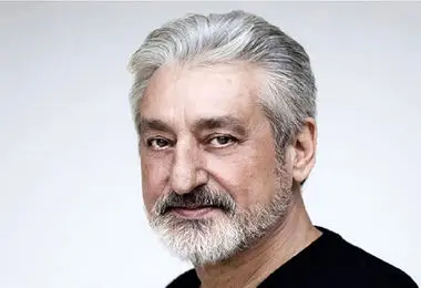 چهره متفاوت «ابی خواننده» در دوران نوجوانی/ عکس