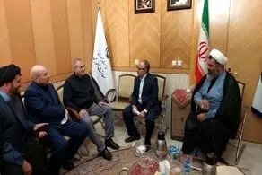 تصویری از حضور پزشکیان در دفتر ویژه دولت در مجلس/ قالیباف هم حضور داشت