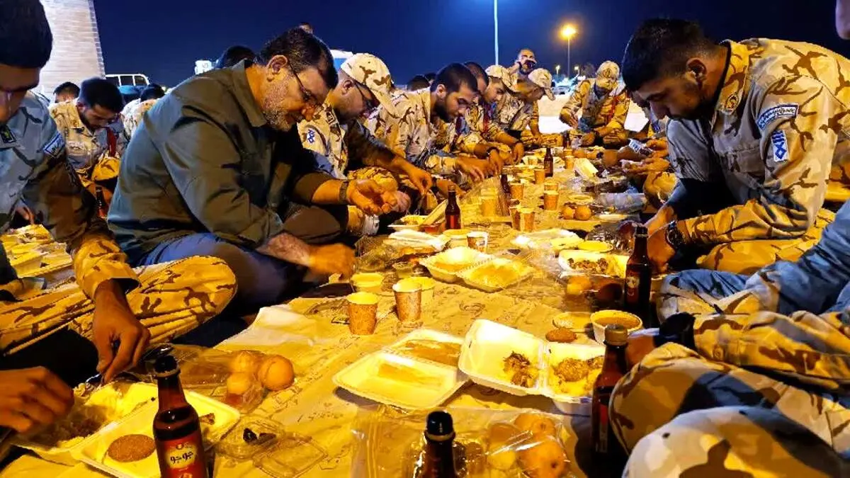 عکس خاص و معنادار از یک مقام ارشد سپاه + ببینید 