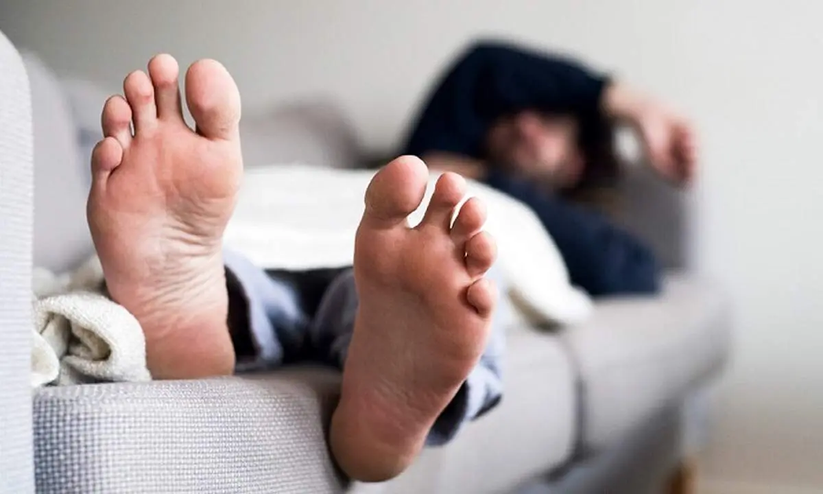 اگر از خواب بیدار میشوید پادرد دارید این مطلب را بخوانید
