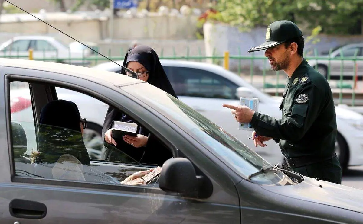یک تغییر عجیب در پیامک کشف حجاب بخاطر ایام دهه فجر+ عکس