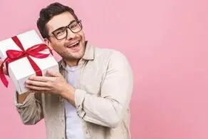 روز پدر و روز مرد امسال در تقویم 1403 چه روزی و چند شنبه است؟

