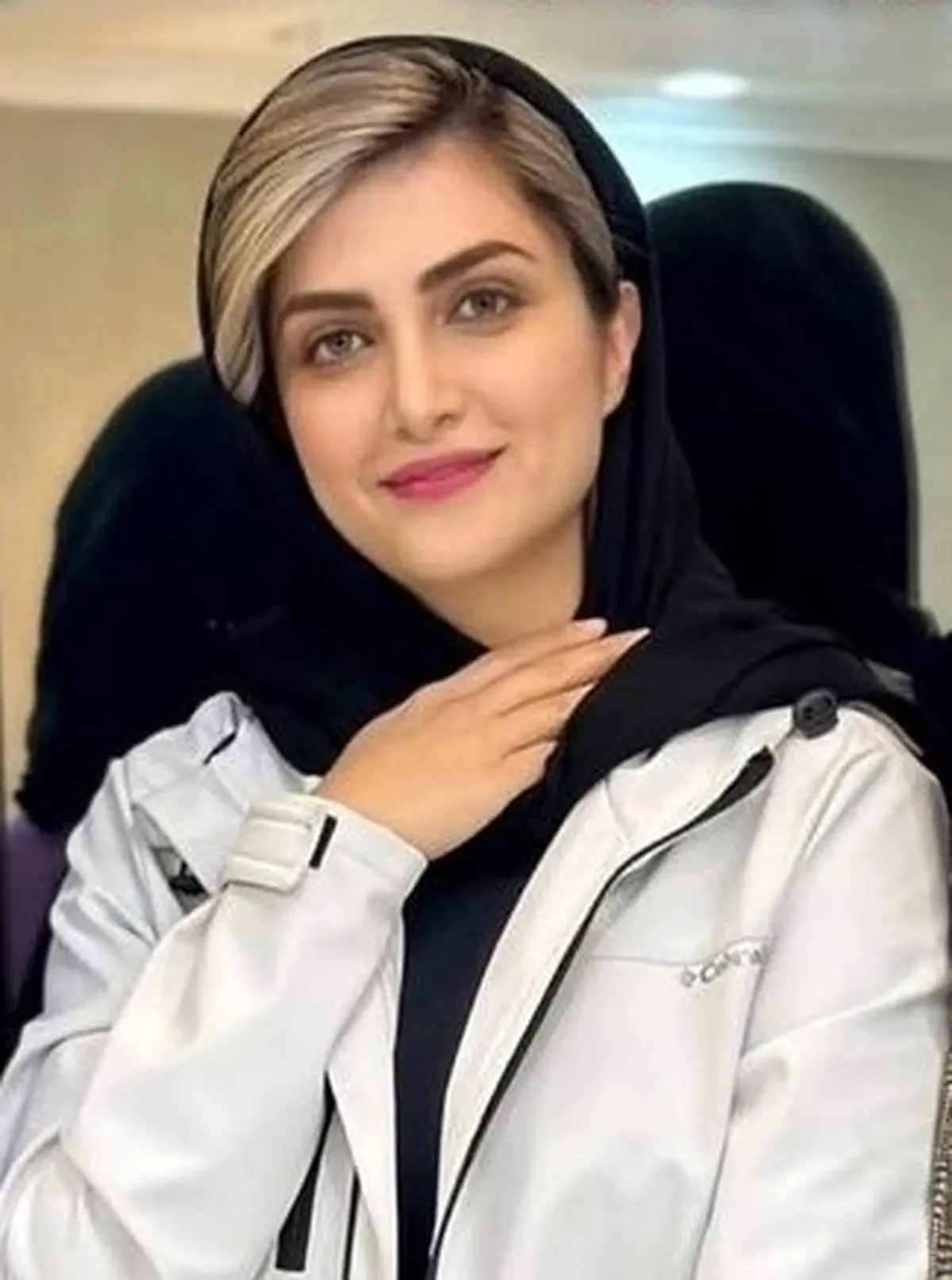 تغییر سیمای زخم کاری در ۲۸ سالگی بعد از عروسی با مالک/ عکس