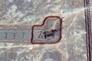 تصاویر ماهواره‌ای از خسارات‌ سنگین به بالگردها و جنگنده‌های آمریکایی در اصفهان + عکس 