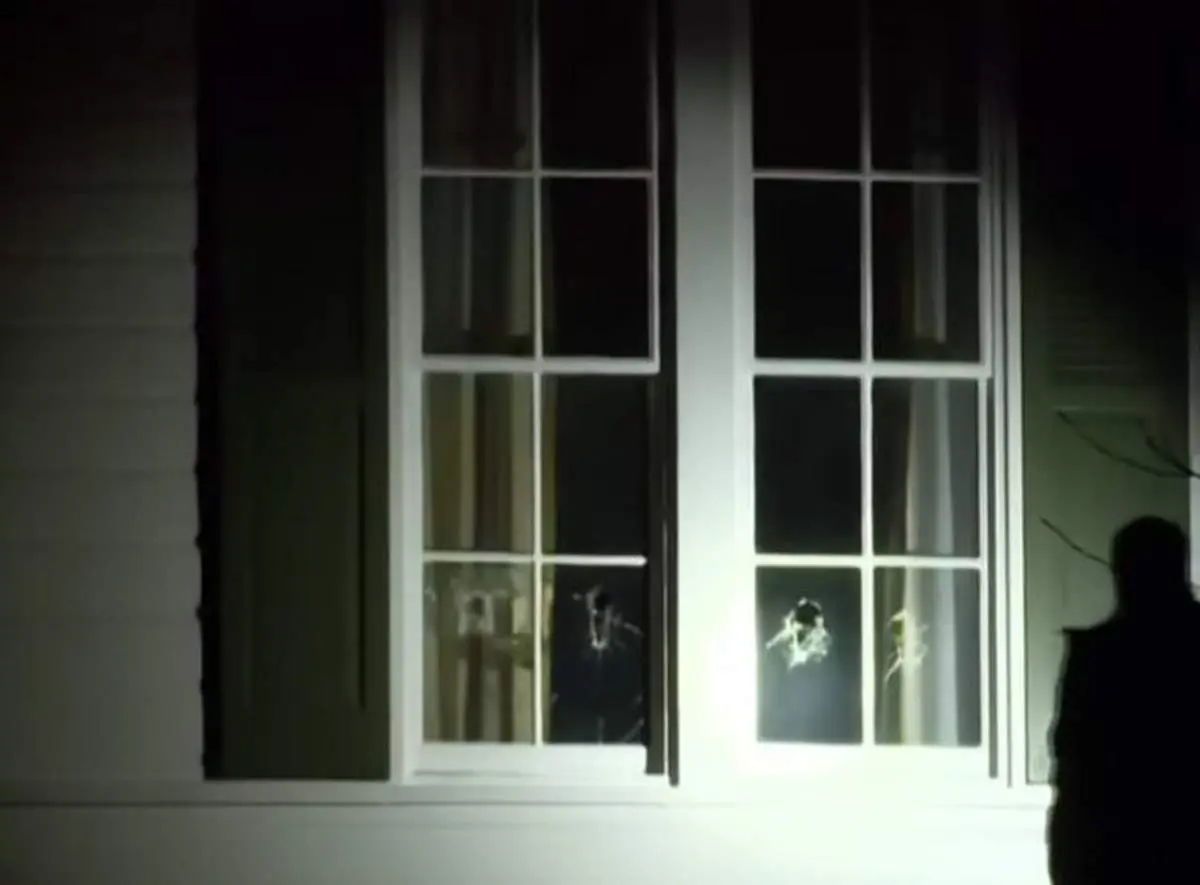 حمله به منزل جی. دی ونس 