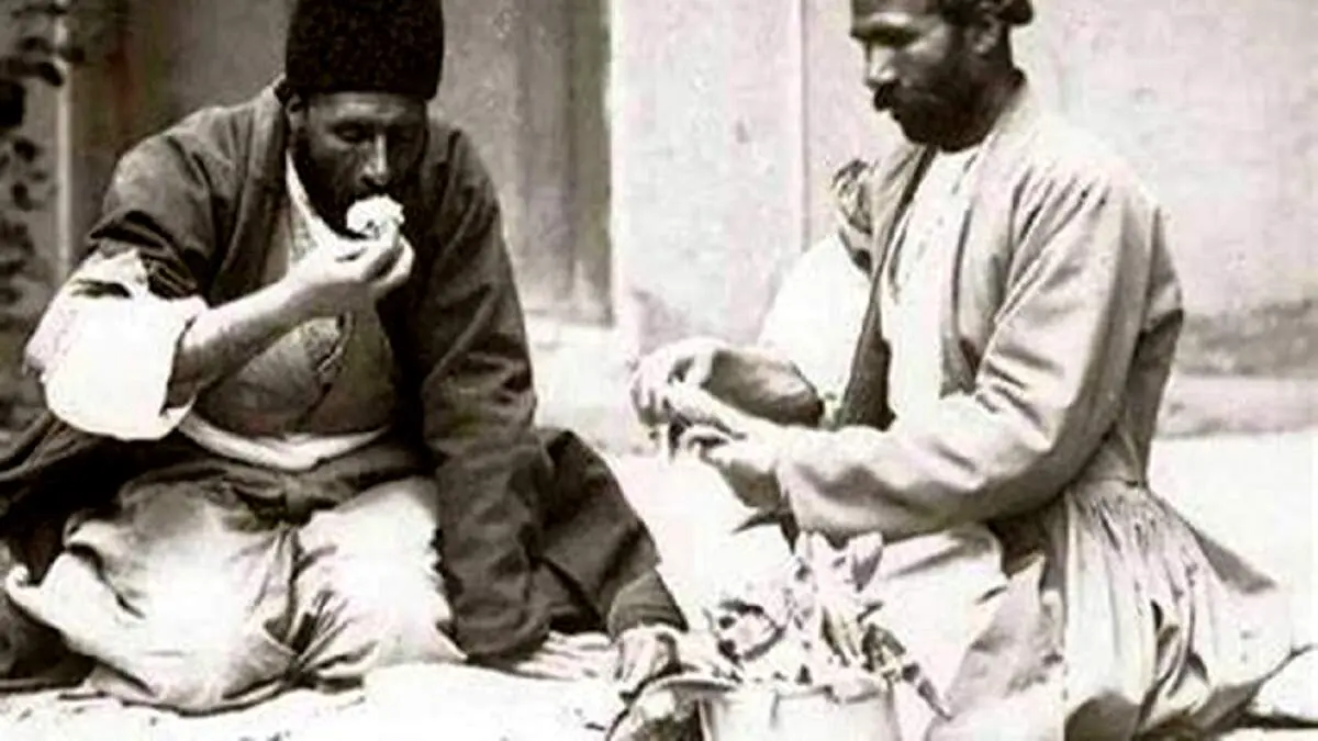 آشنایی با رسم باز کردن روزه در عید فطر با خاک تُربت 