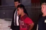 ورود پسر همسایه از بالکن به اتاق خواب دختر نوجوان+ عکس نوجوان پلید