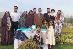 برای اولین بار منتشر شد/ عکس از همسر و خانواده مصطفی پورمحمدی + ببینید 