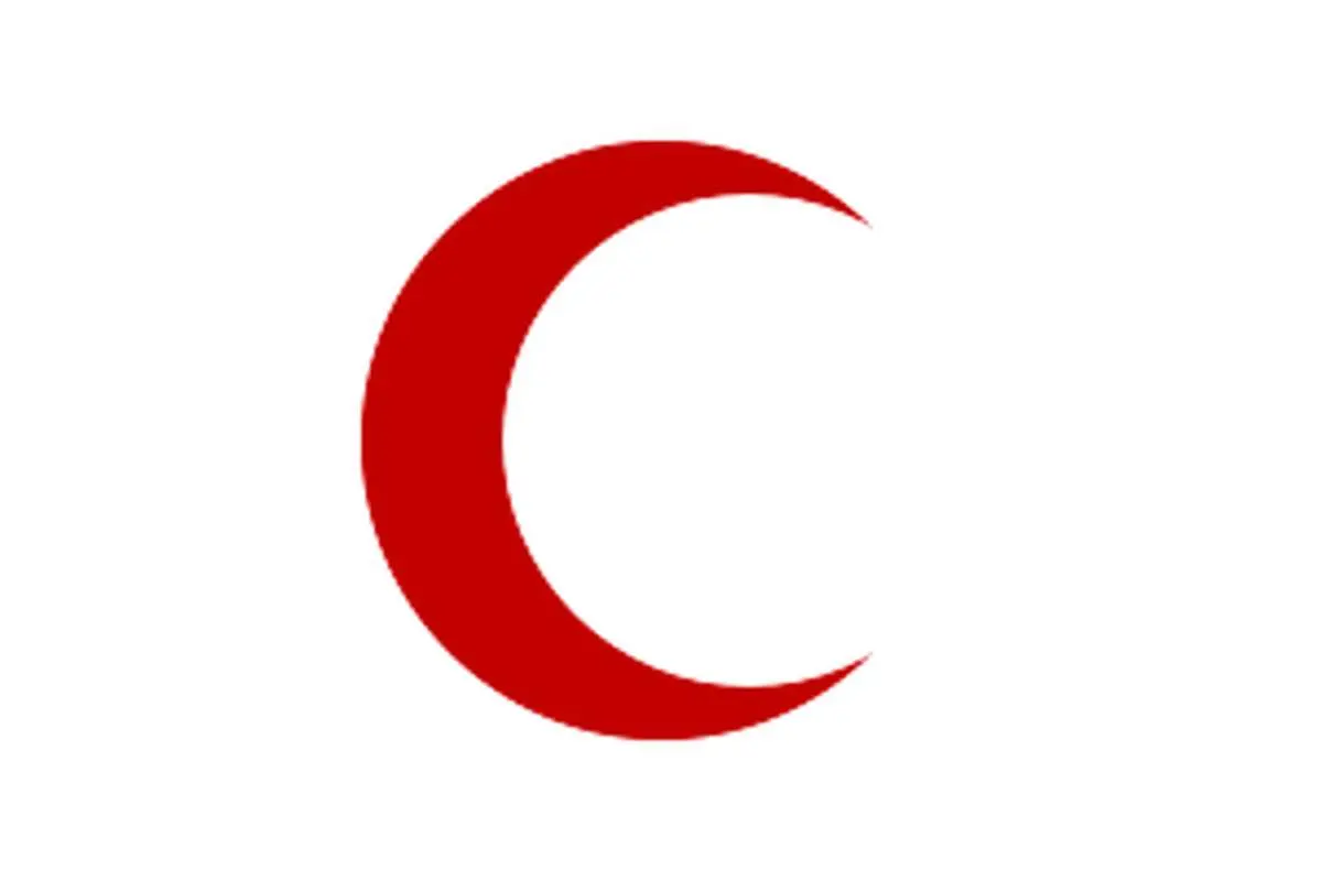 ازدحام مردم برای گرفتن وسایل گرمایشی از هلال احمر +فیلم 
