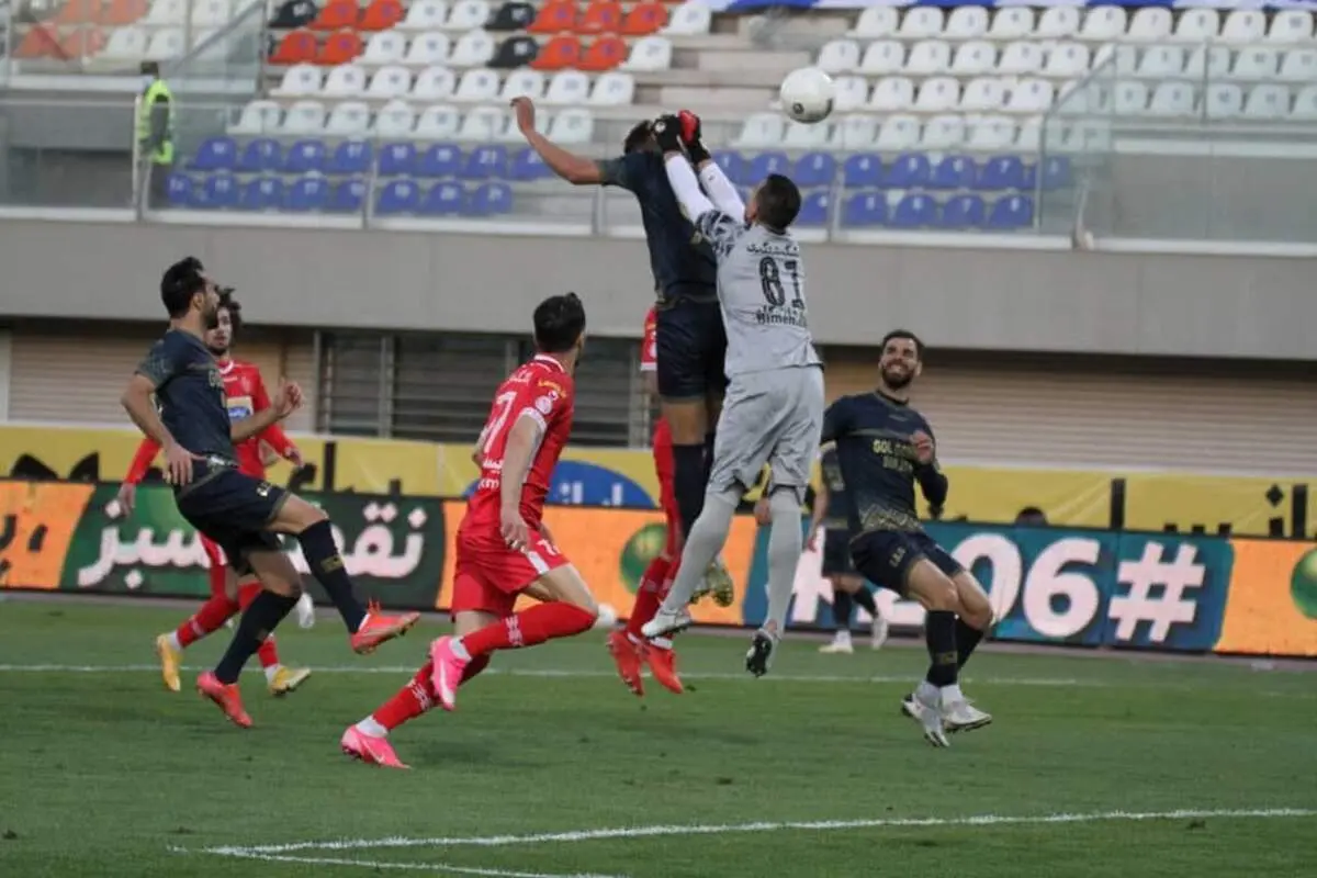 غایب بزرگ بازی پرسپولیس - گل گهر مشخص شد