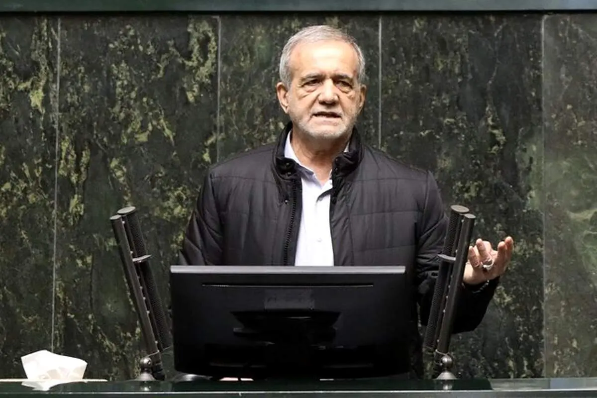 رئیس جمهوری برای نجات ایران تنها نخواهد ماند