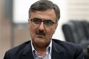 رئیس بانک مرکزی: از تمام صرافی‌ها بدون نوبت ارز بخرید