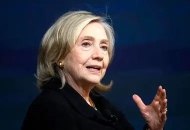 هیلاری کلینتون با اپستین ارتباط داشته است؟ 