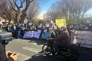 تجمع بازنشستگان تامین اجتماعی در چند شهر