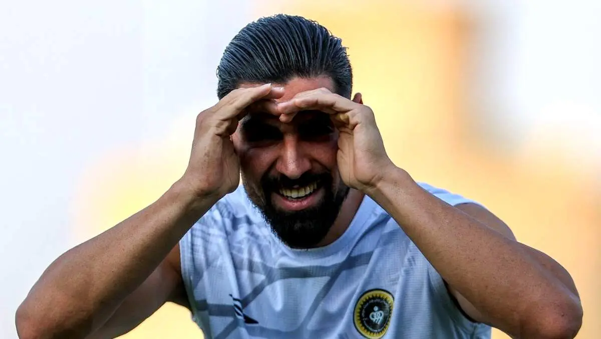 رضا اسدی به پرسپولیس می آید