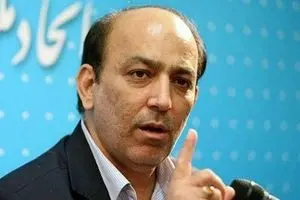 هیچ‌کس فرید موسوی را از حزب اتحاد ملت اخراج نکرد خودش رفت 