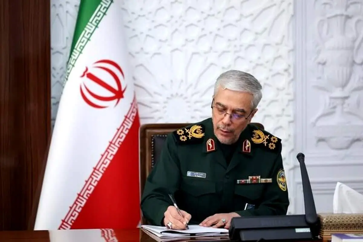 سرلشکر باقری به معلمان سراسر ایران تبریک گفت 