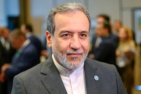 عراقچی به تیم ملی وزنه‌برداری تبریک گفت 