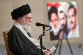 رهبر انقلاب با قدردانی ویژه از رئیس جمهور و دولت: معیشت مردم مهمترین مسئله است/ برای انضباط بازار چاره‌اندیشی شود