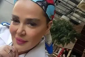 مینی اسکارف گل گلی بهاره رهنما اینستاگرام را بهم ریخت/ عکس