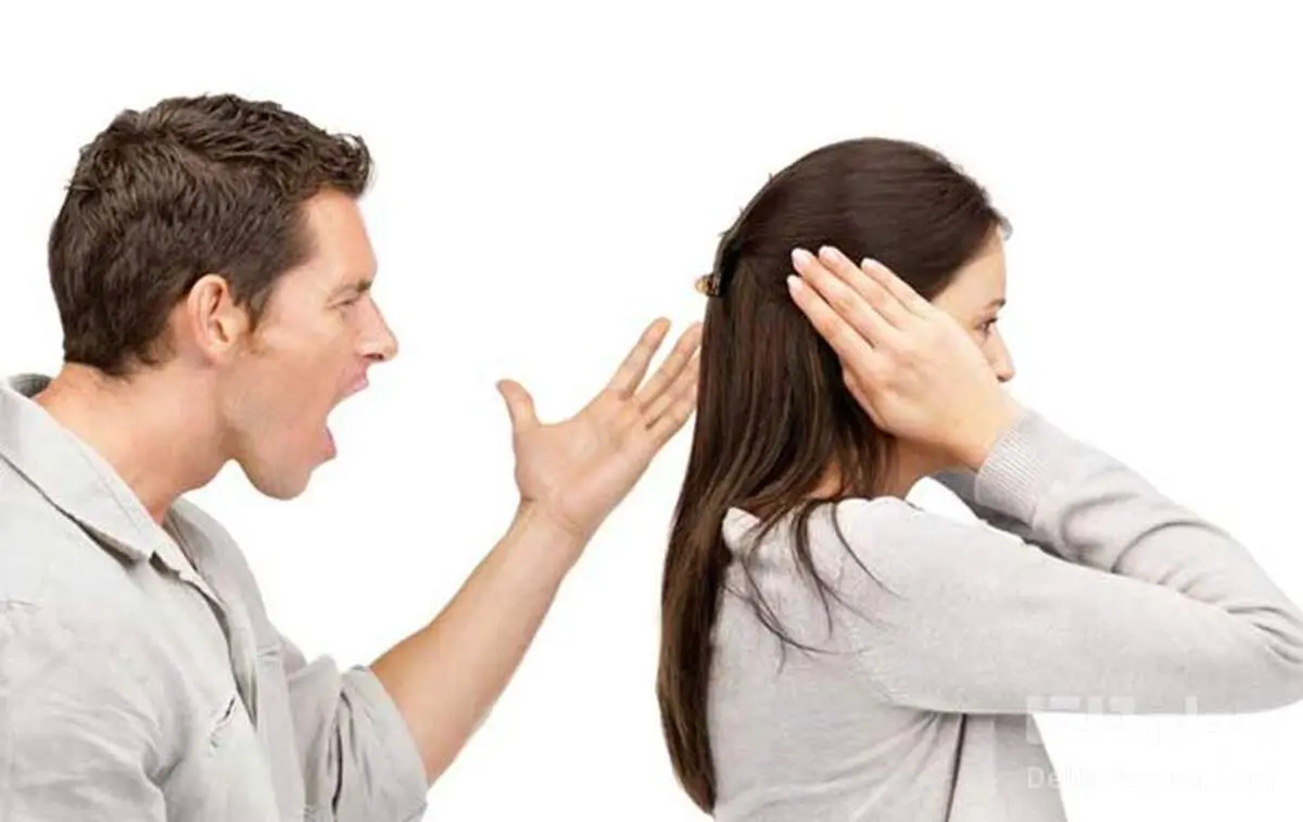 حمله وحشیانه به یک زن بخاطر فاش کردن راز خیانت