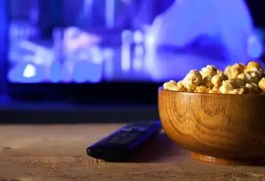 پخش فیلم‌های دنباله‌دار معروف در تلویزیون