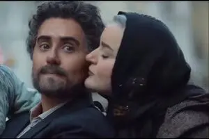 تیزر جنجالی فیلم کج پیله با بازی الناز شاکردوست و نعیمه نظام‌دوست/ از بوسه تا .../ ببینید