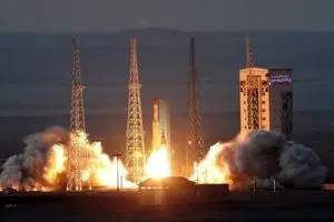 پشت پرده متلاشی شدن ماهواره استارلینک در مدار