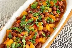 خوراک لوبیا سبز ؛ انتخابی ویژه برای روزهایی که گوشت در دسترس ندارید