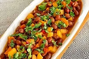 خوراک لوبیا سبز ؛ انتخابی ویژه برای روزهایی که گوشت در دسترس ندارید