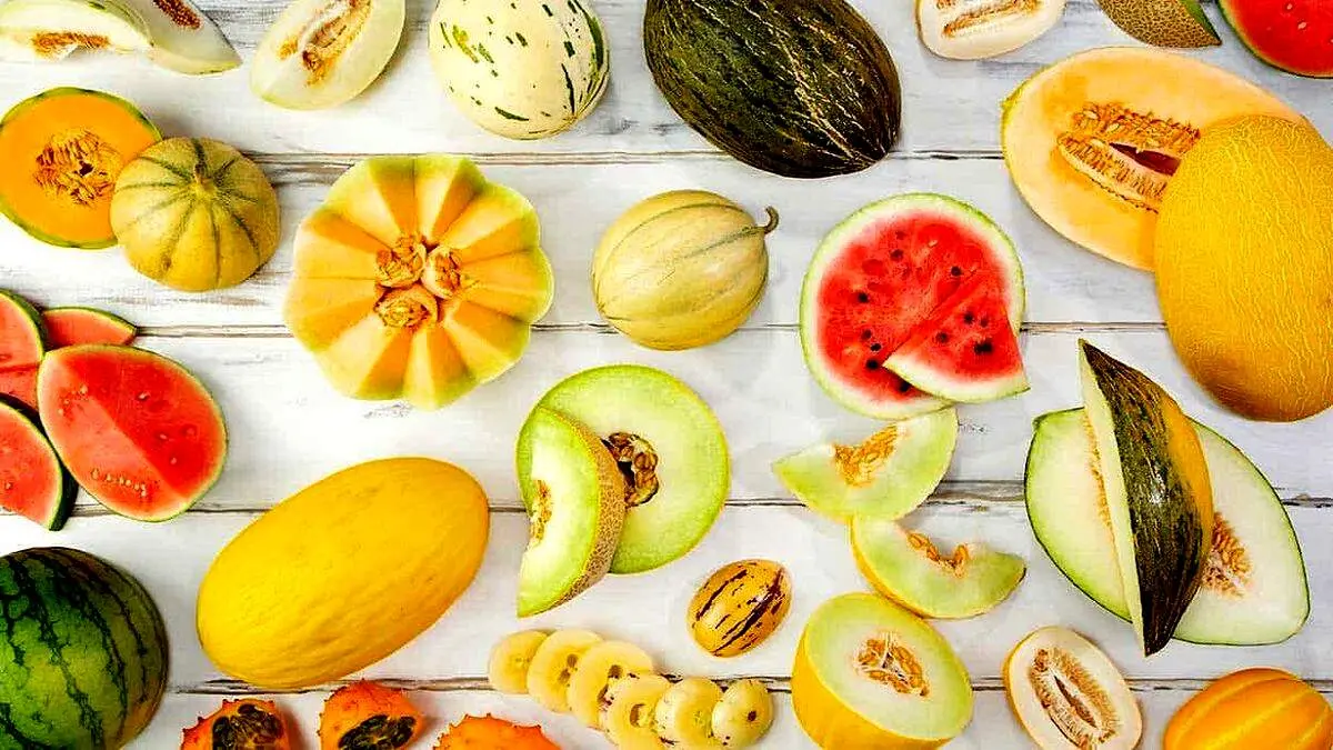 این میوه‌ تابستانی شکم سیر کن است!
