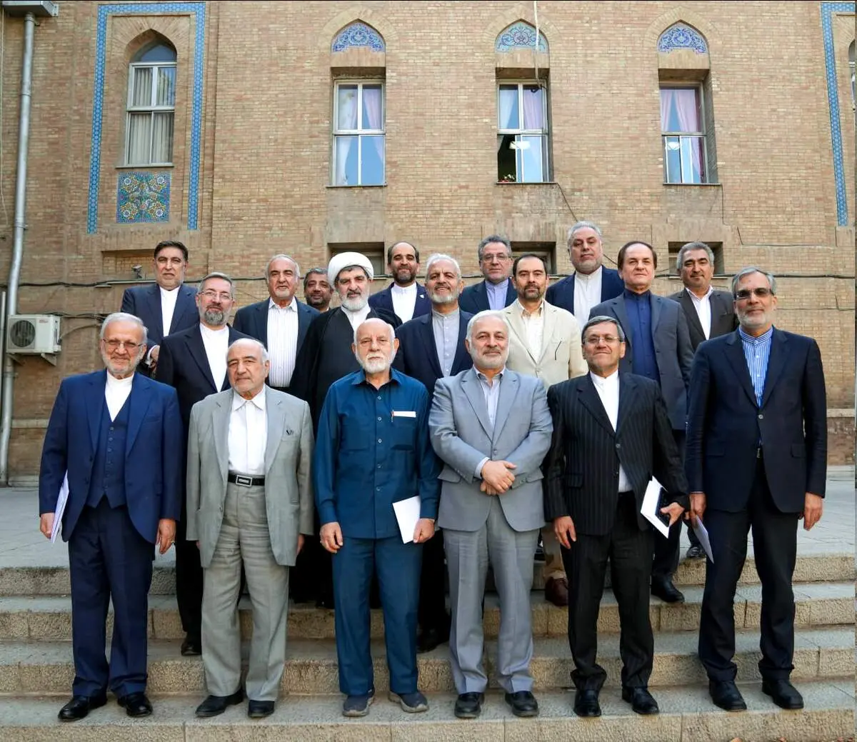 برگزاری اولین نشست هم‌اندیشی معاونین ادوار کنسولی و امور مجلس وزارت امور خارجه