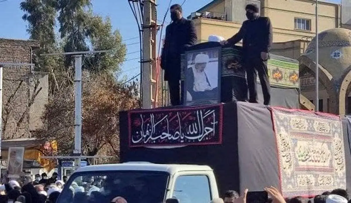 پیکر آیتالله صافیگلپایگانی تشییع شد/ ببینید