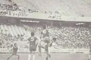چلسی میهمان فوتبال پرسپولیس تهران؛ هواداران استقبال نکردند!
