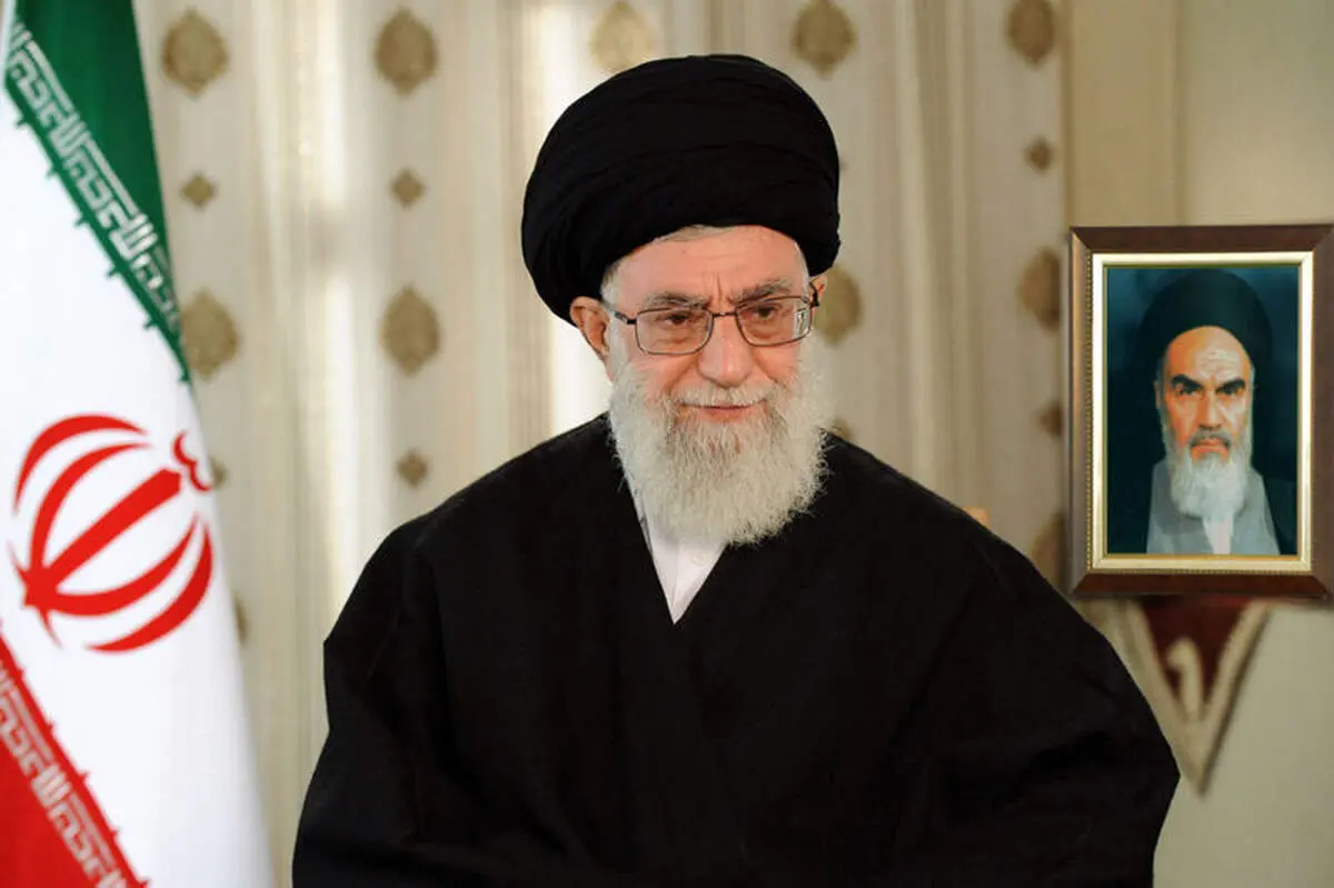پیگیری وضعیت سلامت رضا امیرخانی از سوی رهبر انقلاب