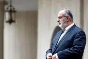 حسام‌الدین آشنا زیر تیغ پزشکی/ از همه شما حلالیت می‌طلبم