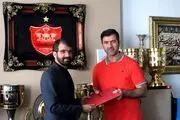 مربی محبوب قرمزها ماندنی شد