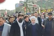 حضور دکتر روحانی در راهپیمایی ۲۲ بهمن 