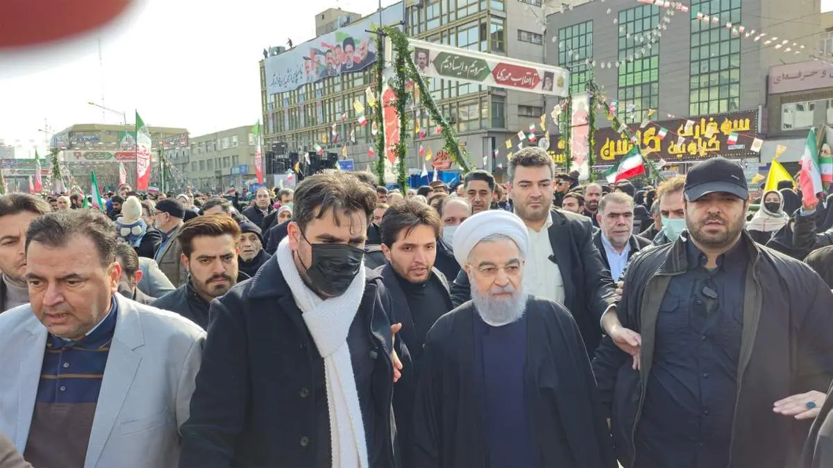 حضور دکتر روحانی در راهپیمایی ۲۲ بهمن 